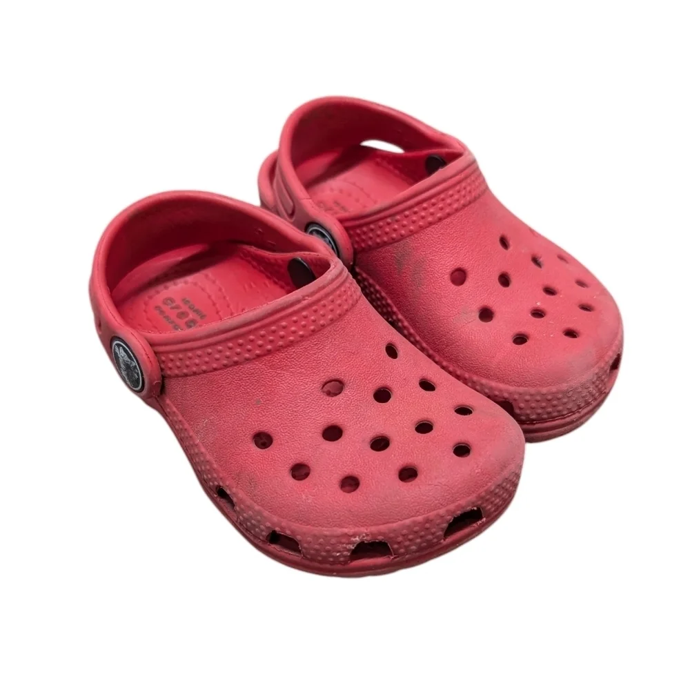 CROCS Child Kids Size 6 Boys Girls Toddler Red Sandals